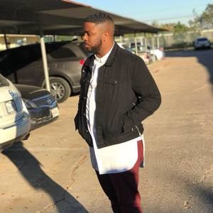 Meet your Posher, Johnathan